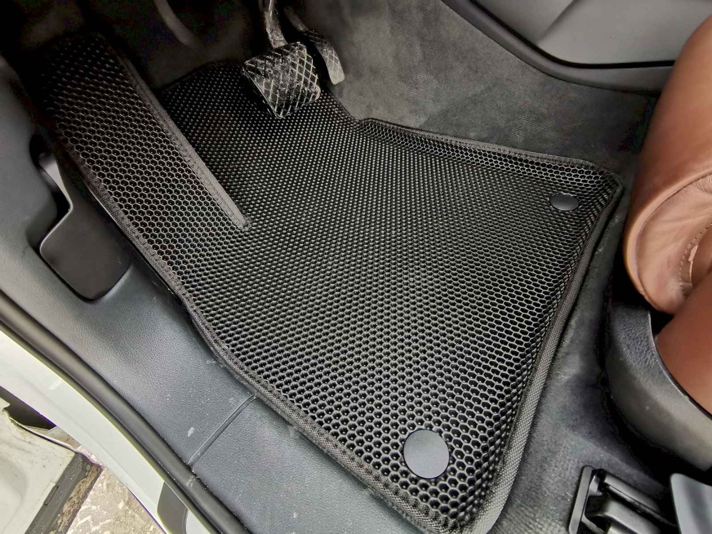 EVA автоковрики для Audi Q7 II 2020-2024 (5 мест) рестайлинг — IMG_20220118_142621 watermark